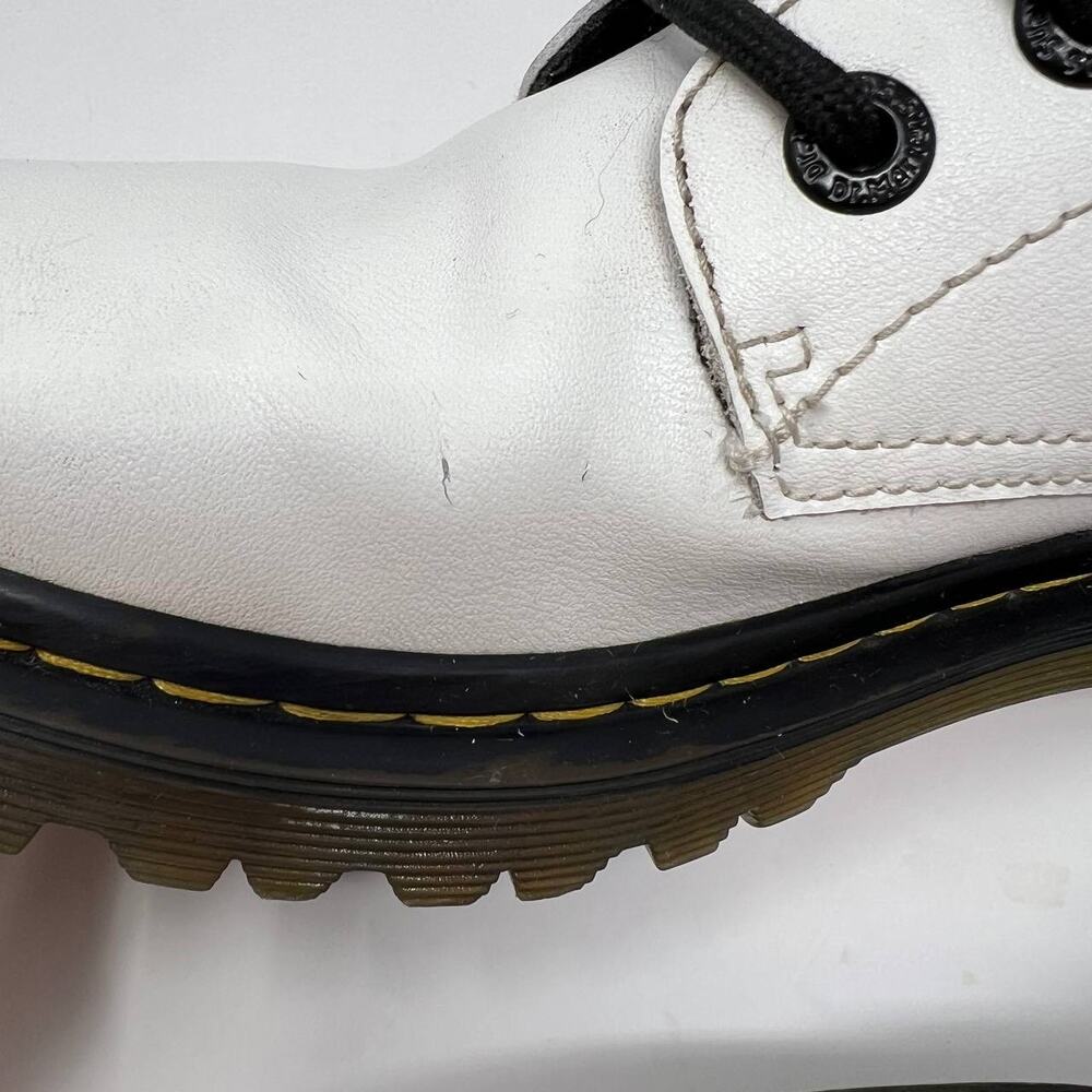 Dr Martens Boots Women's Size 8 Luana Airwalk AW004 Preppy Normcore 7 Eyelet - Picture 7 of 16
